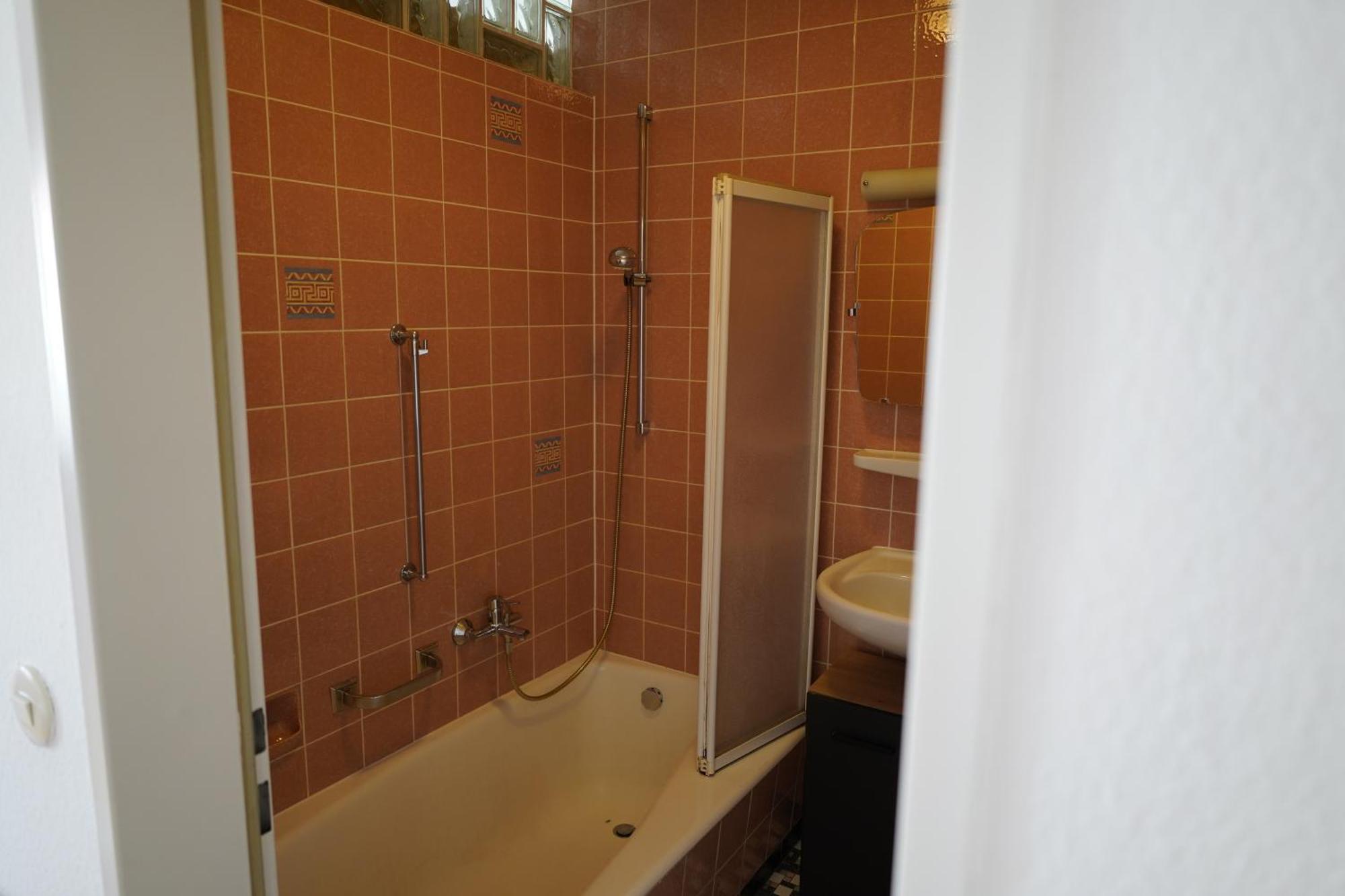 Helle 2 Zimmer Ferienwohnung Mit 63Qm In Trossingen Kültér fotó